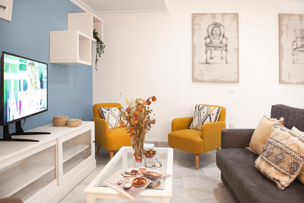 Apartamentos Rg Arenal II Севиля Екстериор снимка